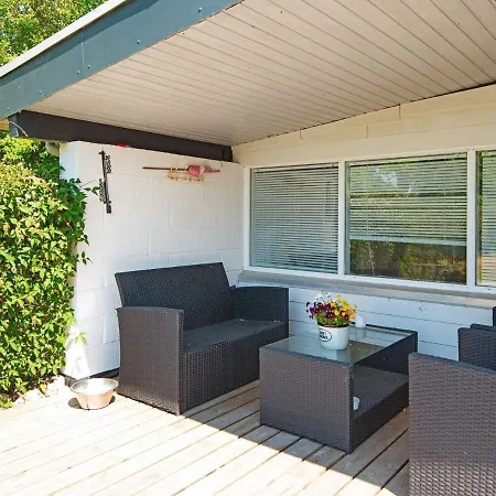 6 Person In Sydals-by Traum *