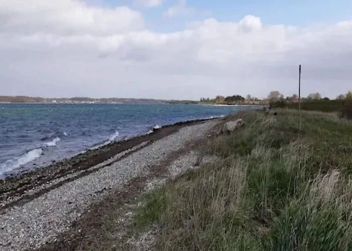 6 Person In Sydals-by Traum